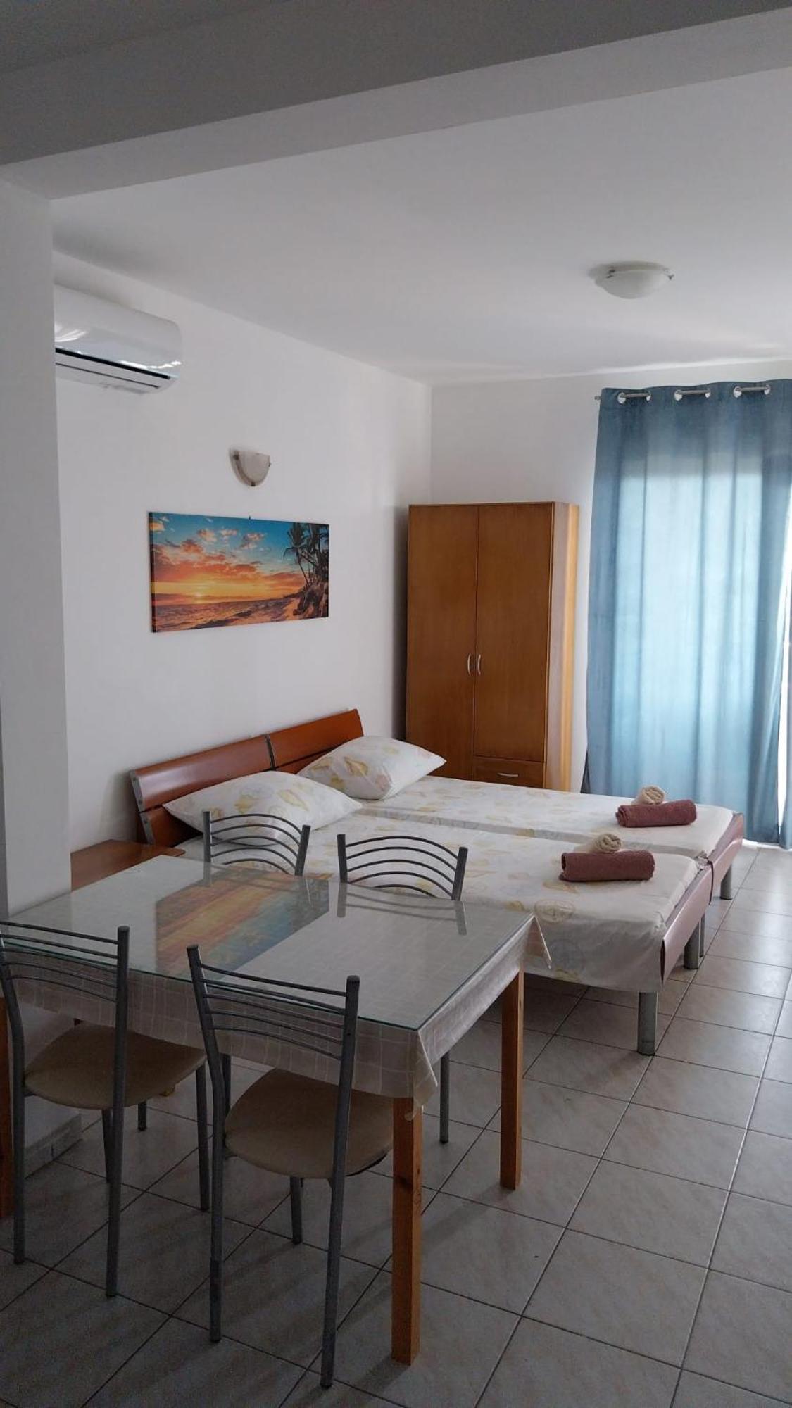 Apartments Zemunik Omiš Екстериор снимка