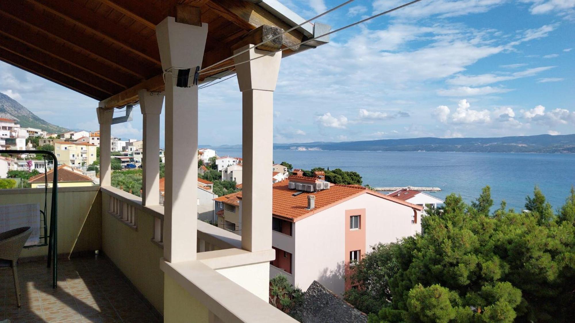 Apartments Zemunik Omiš Екстериор снимка